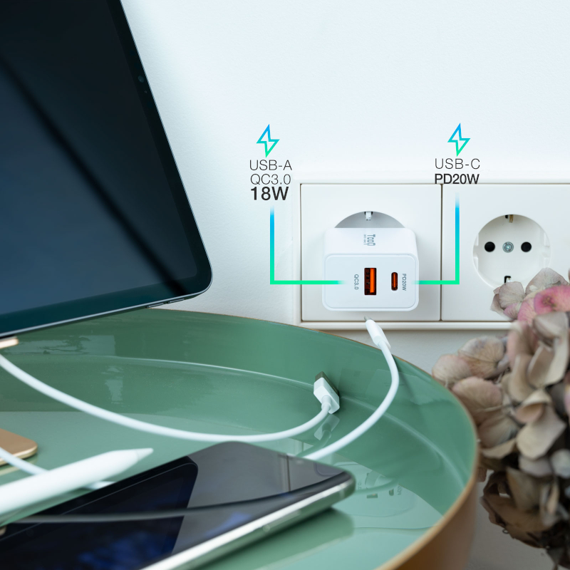 Tooq Carregador de parede duplo USB-C PD+ USB A - Imagem de Detalhe 14