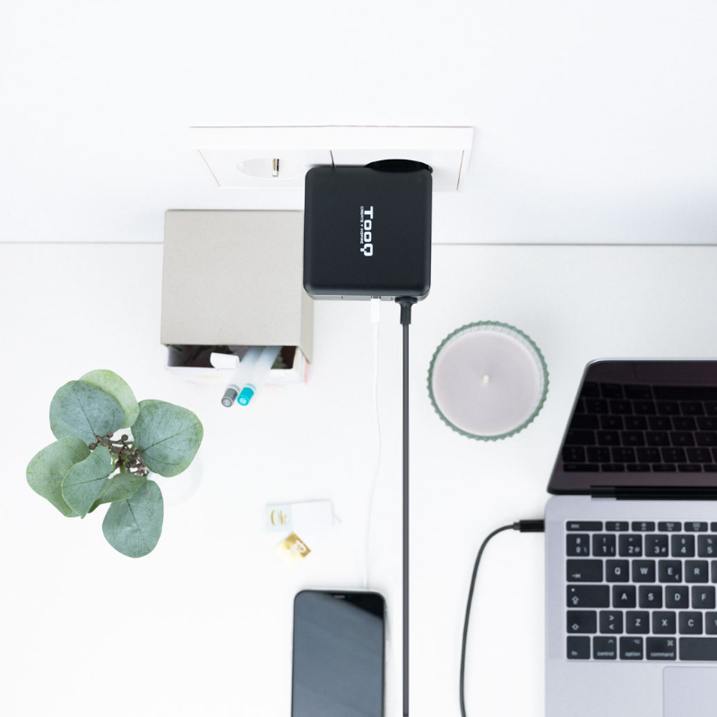 Tooq Carregador portátil conector USB-C 65W - Imagem de Detalhe 30